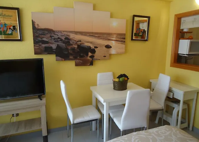 Poniente Edificio Triton Trg *