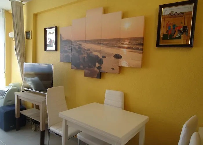 Poniente Edificio Triton Trg *